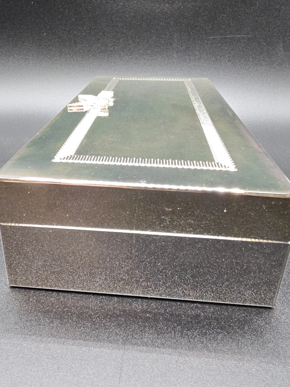 kate spade Lenox Grace Avenue Vanity Box Silverplate Mirrored Jewelry Box 8